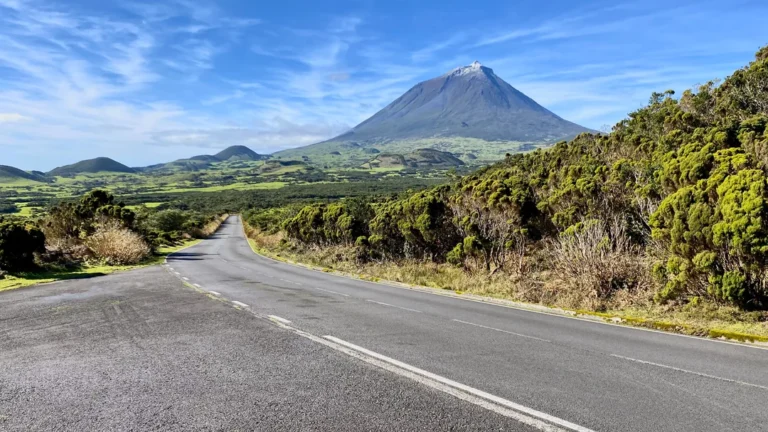 north and south coastal roads Pico