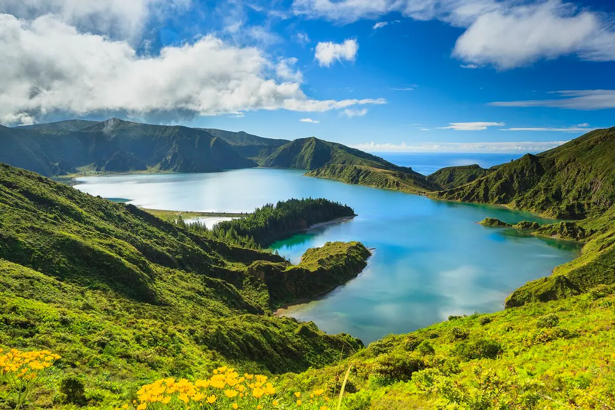 Lagoa do Fogo Sao Miguel Azores